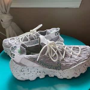 Nike Sneaker Space Hippie 04 Grey Size 7.5